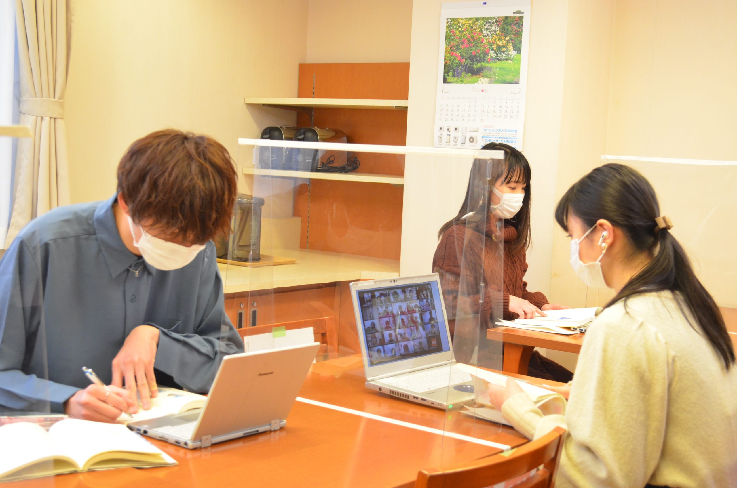 【 一人暮らしを考える 】 全国の学生550人にアンケートを実施！コロナ禍の学生を悩ます不安は「コミュニケーション不足」と「食生活の乱れ」