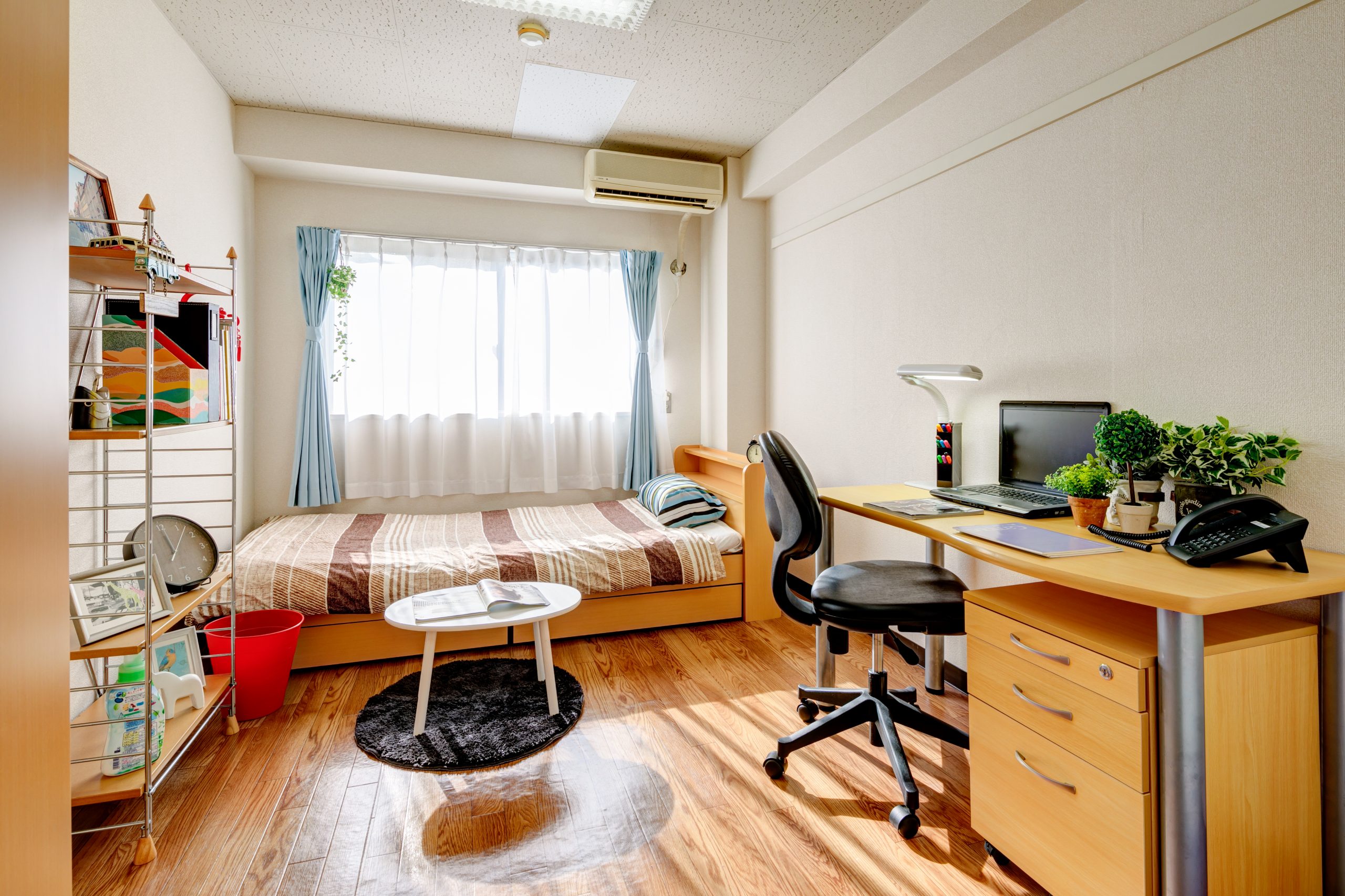 ウクライナ避難学生の住居「学習奨励寮」を無償提供