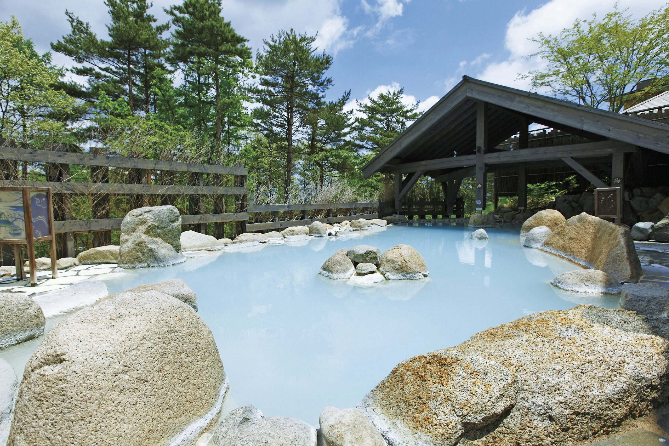 【テレビ】3月4日(土)21:00～テレビ東京『出没！アド街ック天国』で『湯宿　季の庭』が紹介されました。