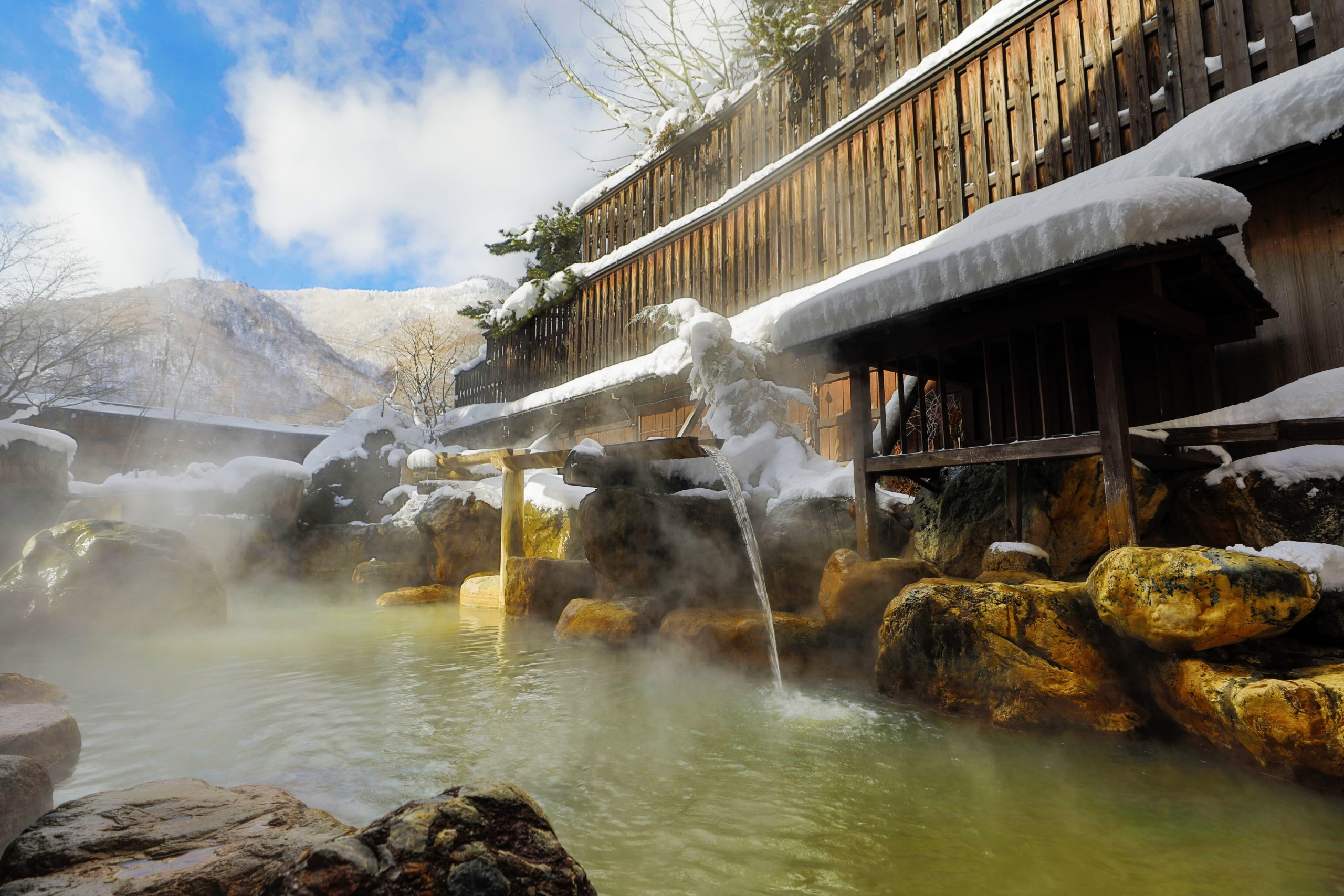 【テレビ】3月9日(土)18:30～ テレビ東京『大久保・川村の温泉タオル集め旅13』にて、『深山桜庵 別館 湯めぐりの宿 平湯館』が紹介されました。