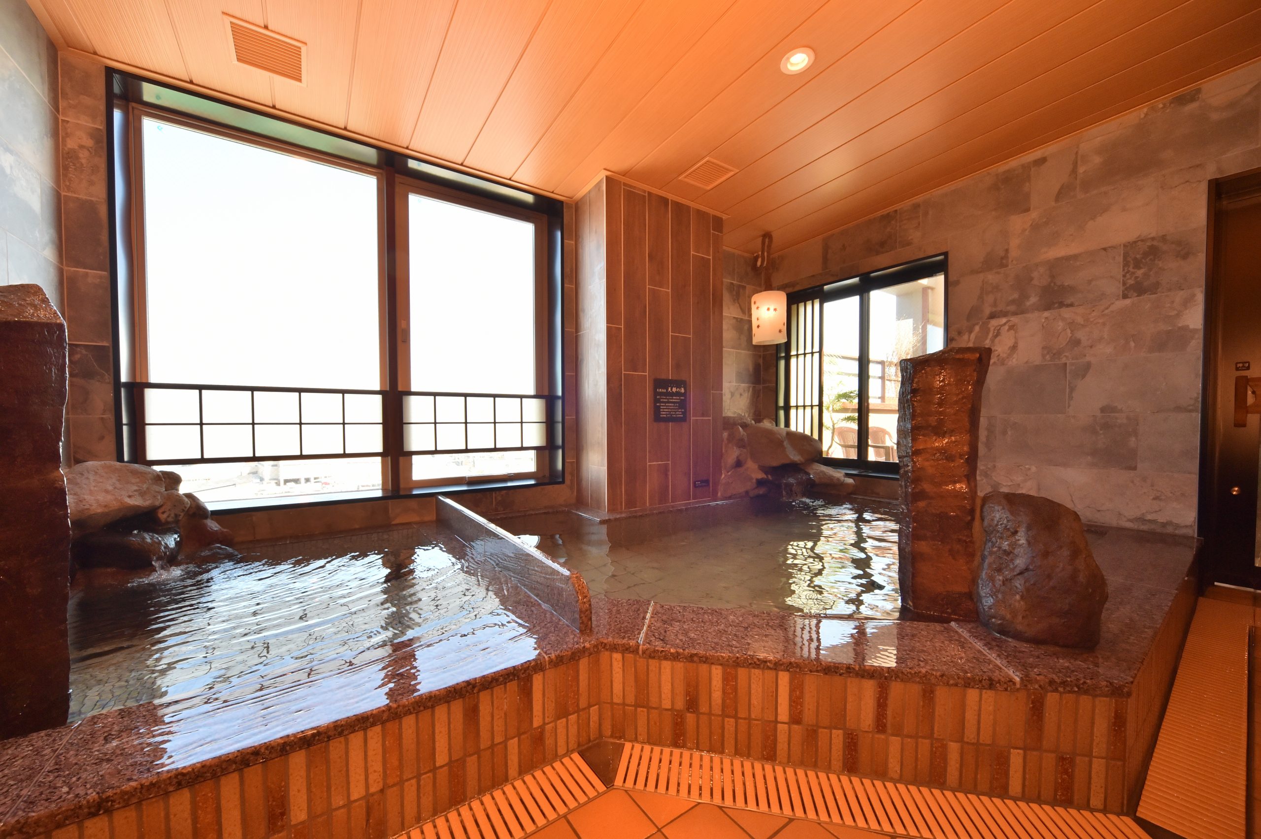 【テレビ】4月30日(水)21:00～日本テレビ『上田と女が吠える夜』にて『ドーミーイン』が紹介されました。