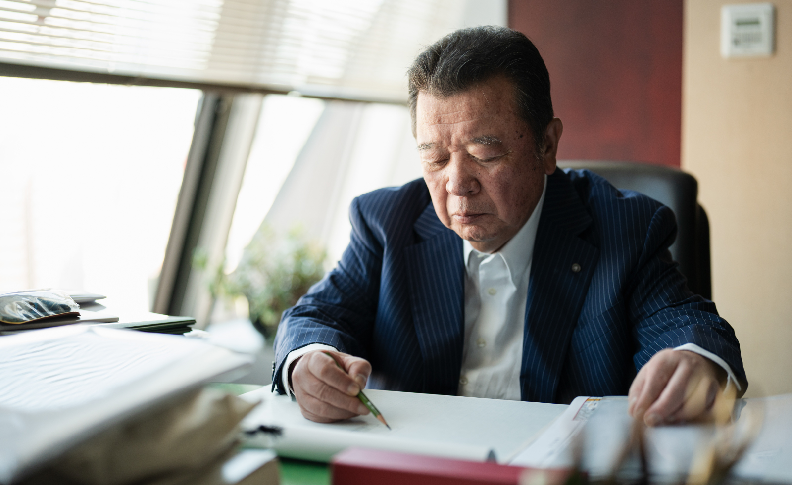 代表取締役会長 石塚 晴久